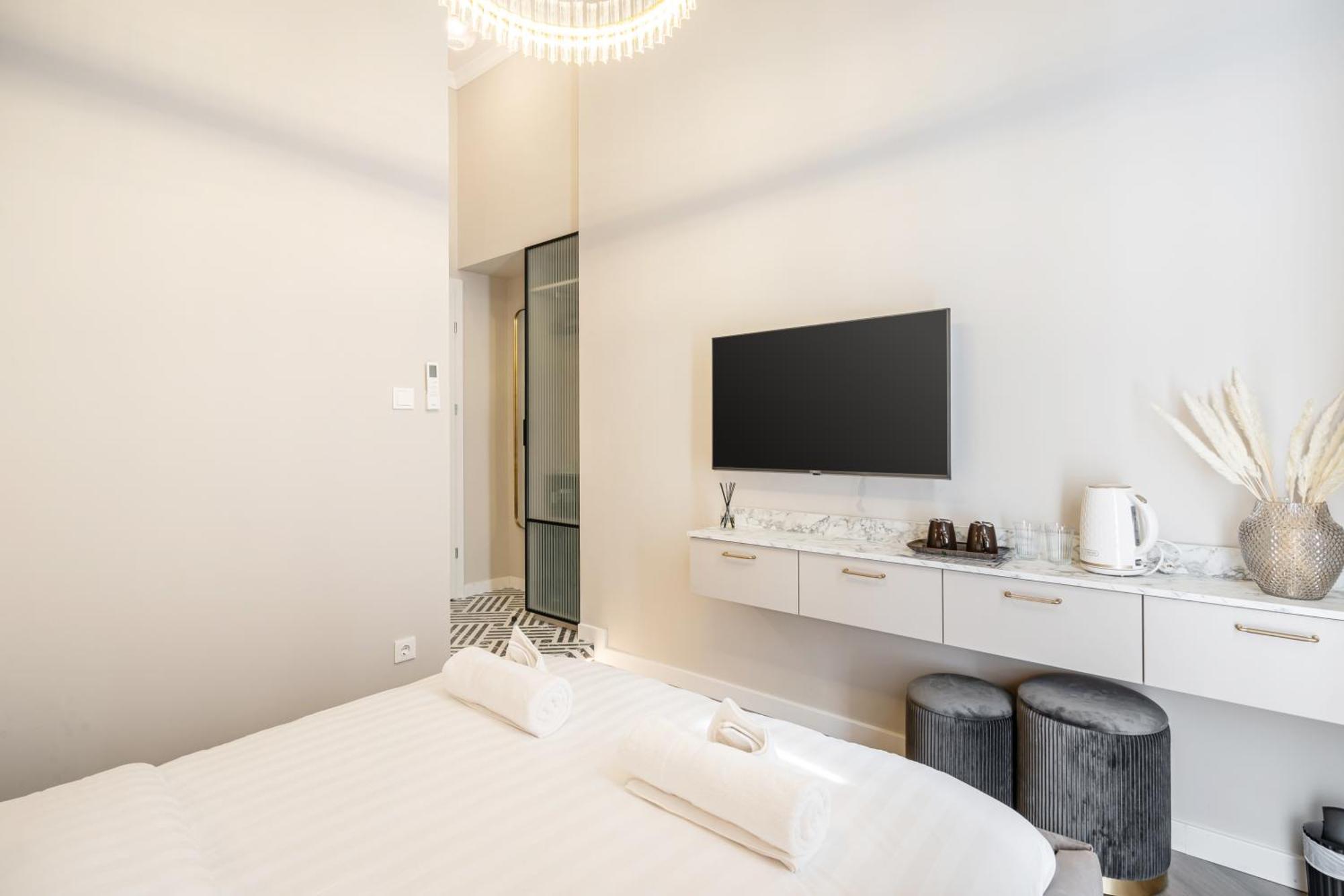 Timeless Boutique By Bqa Apartman *